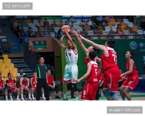 四川女篮人员变动影响大 昔日强队面临重组挑战